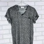 Anthropologie t.LA Gray Animal Print Short Sleeve Tee Size S Photo 6