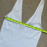 EXPRESS Minimalist Chic Sculpt Ribbed Knit Basic White V Neck Tank Top Small Photo 2