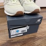 New Balance  Shoes Photo 2