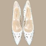Adrienne Vittadini  White Laser-Cut Floral Women Shoes. New Photo 1