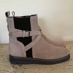 Donald Pliner NWOB Suede Lug Heel Booties CAPTAIN Photo 7