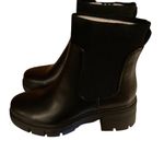 NWT Red Top Womens Black Leather Chelsea Boots lug sole ankle Chunky Size 8 NEW Photo 1