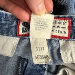 Old Navy Vintage Y2K Embroidered Floral Capri Jeans Size 6 Photo 3