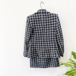 Mango Americana Dalia Houndstooth With Brooch Tweed Jacket and Skirt Photo 4