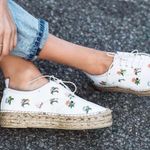 Saint Laurent Grunge floral-print leather lace-up espadrille sneaker size 36.5 Photo 1