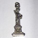 Silver Tone Statue of Liberty Vintage Charm Pendant Photo 1