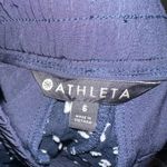 Athleta  Size 6 Cabo‎ Tide Linen 4" Inseam Shorts In Petite Diamond Navy Print Photo 4