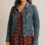 Aeropostale  size M denim jacket. Lightly distressed. Photo 0