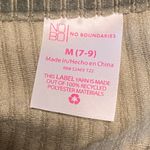 No Boundaries Top Photo 2