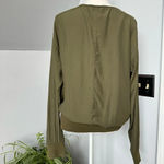 BURU Lightweight Collarless Jacket Olive‎ size Medium Green Photo 2