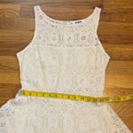 BB Dakota  Women’s 6 Off White Lace Fit and Flare Skater Mini Dress Romantic Cute Photo 2