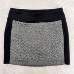Smartwool Womens Diamond Peak Quilted Skirt Sz XS Black Gray Merino Wool Photo 0