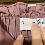 Hollister  Mauve Classic Ultra High Rise Mom Cargo Pants Jeans Size Womens S Photo 4