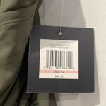 Ellen Tracy New olive green  one piece swimsuit Photo 4