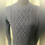 Uniqlo women's sweater, dress size extra small navy blue. S-9 Photo 1