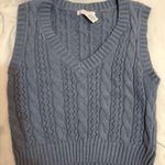 Tilly's Vest Photo 0