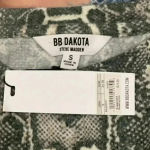 Jack by BB Dakota ⭐️ New with tags BB Dakota snake skin print soft cropped sweater in size small Photo 5