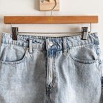 Buckle Tgla Raw Hem Denim Shorts Size 28 Photo 2