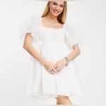 Sister Jane pearl bridal mini dress size small NNT pit to pit 14” White Photo 3