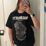 Harry Potter Hogwarts alumni black Tshirt  Photo 1
