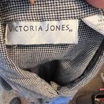 Victoria Jones  Blouse Photo 4