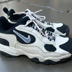Nike Vintage 90s Air Vengeance Lite Sneakers White Navy Blue Women's size 8.5 Photo 0