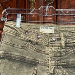 Free People jeans We The Free Hot In It Moto Pants NEW Army green size 4 Photo 4