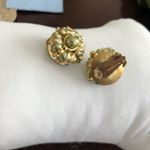Vintage Hong Kong Clip On Earrings Photo 1