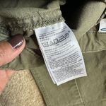 Old Navy Men's Sage Cargo Pants Photo 4