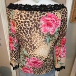 K2C vintage animal print floral top with lace trim. Size undefined Photo 2