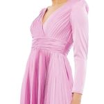 Mac Duggal  Long Sleeve Pleated Chiffon A-Line Gown in Lilac Size US 8 Photo 7