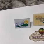 Lot Of 4 Volunteer Tack Pins Photo 2