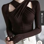 Venus  crisscross keyhole neck top Photo 6