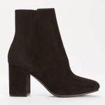 Qupid Ankle Booties Photo 0