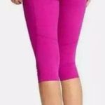 Athleta Dobby Be Free Fushia Pink Knickers. Size Medium. EUC Photo 1