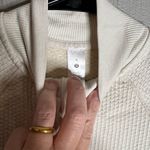 Lululemon 576. Engineered Warmth Half Zip size 6 in white opal Photo 6