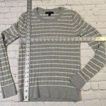 Banana Republic Sweater Photo 3