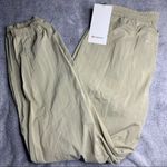 Lululemon Evergreen Track Pant NWT Beige Size 10 Photo 5