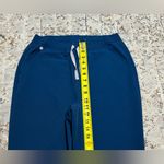 FIGS  Unisex scrub jogger pants size Medium blue Photo 5
