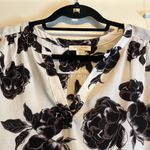 Saint Tropez West  | White & Black Floral V-Neck Flowy Tank Top Size Large Photo 1