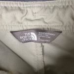 The North Face  Womens 4 Khaki Lightweight Outdoor Hiking Roll Up Shorts Pockets‎ Photo 5