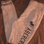 Abercrombie & Fitch sweatpants Photo 0