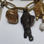 Pretty Charm Bracelet Gold Tone With Fish / Turtle / Stone Charms Photo 7