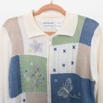 VTG Alfred Dunner Womens Sweater Size S Cream Butterfly Floral Cottage Patchwork Photo 1