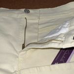 Gloria Vanderbilt Amanda Light Yellow Bermuda Shorts Size 6P NWT Photo 5