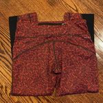 Nike Red And Black Geometric Print Crop Legging Photo 4