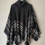 Tahari sz One Size black beige plaid knit turtleneck Poncho Photo 0