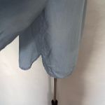 Cloth & Stone  Chambray Denim Womens Top Size M Coastal Cowgirl Boho Minimalist Photo 4