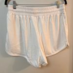 Generation Love Britt Shorts size Medium-white Photo 3