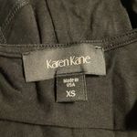 Karen Kane  black layered XS tank. EUC. Photo 6
